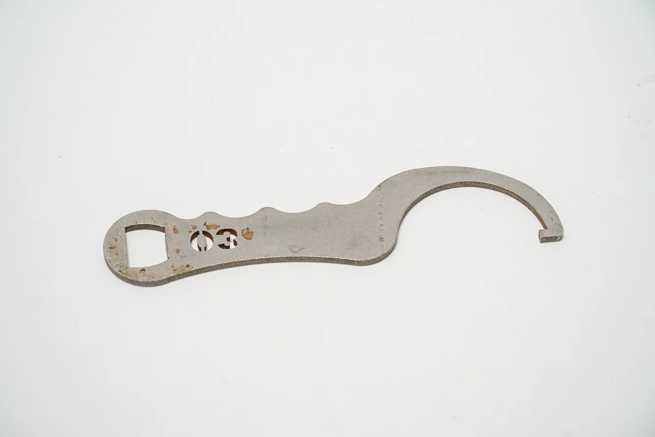 Cross Over and Pre-Load Spanner Wrench - Image 15