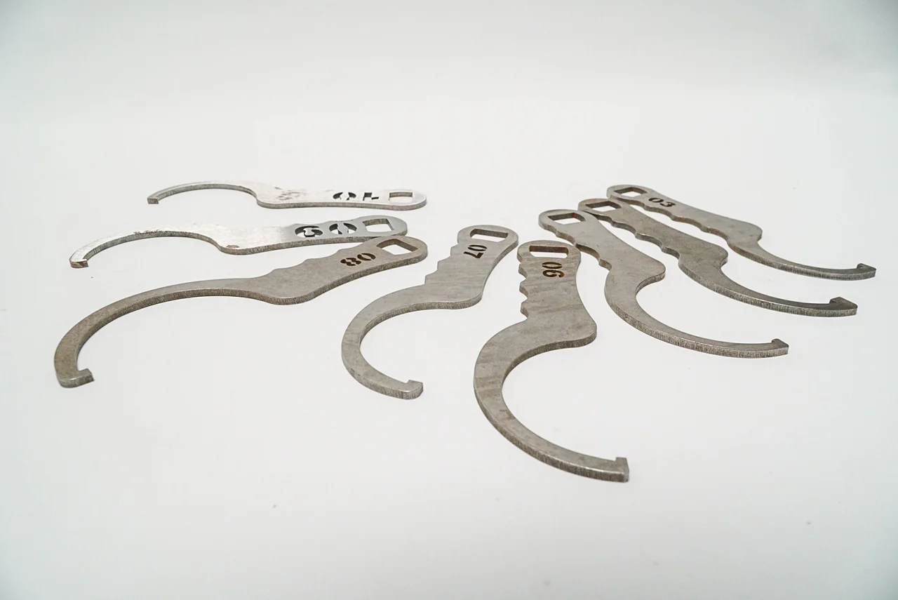 Cross Over and Pre-Load Spanner Wrench - Image 16